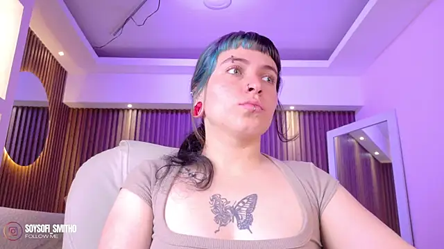 Lucy Smith2 online show from 04-16-26, 04:13