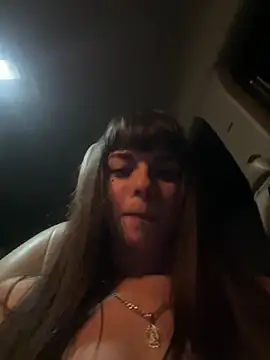Snapshot of VioletaSubmissive chatting on 02-01-25, 05:28 VioletaSubmissive online show from 02-01-25, 05:28