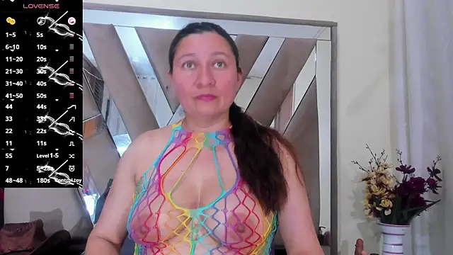 LILITH TORRES1 online show from 03-12-25, 09:24