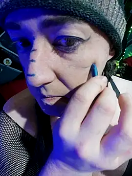 Boo-boo kittyfux online show from 11-01-25, 03:24