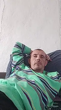 Snapshot of MachoXRallph chatting on 10-28-25, 10:14 MachoXRallph online show from 10-28-25, 10:14