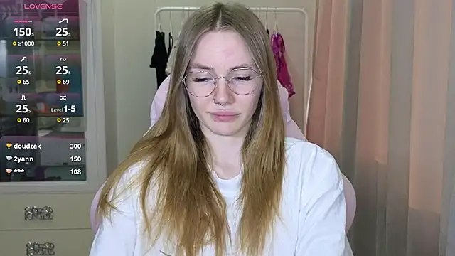 littlevildevil online show from 03-07-25, 02:23