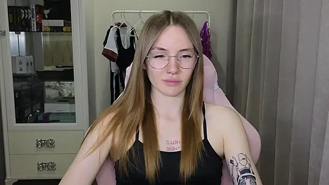 littlevildevil online show from 01-26-25, 01:15