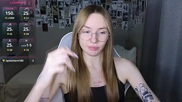 Snapshot of littlevildevil chatting on 02-24-26, 11:22 littlevildevil online show from 02-24-26, 11:22