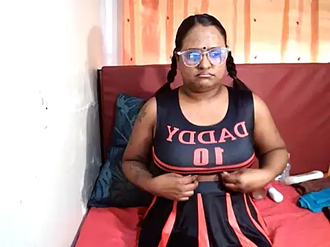 Snapshot of Indian_sunshine chatting on 06-05-26, 05:45 Indian sunshine online show from 06-05-26, 05:45