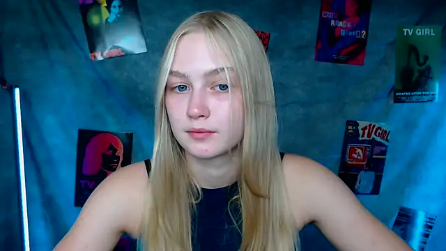 MademoiselleCl online show from 10-18-25, 05:04