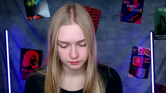 MademoiselleCl online show from 10-23-25, 12:15