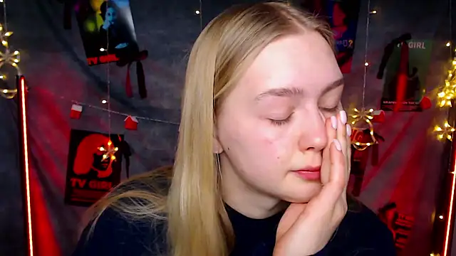 MademoiselleCl online show from 01-10-26, 07:25