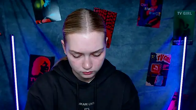 MademoiselleCl online show from 10-16-25, 12:24