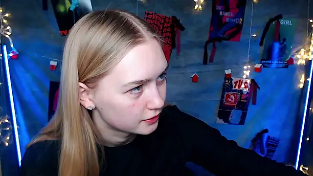 MademoiselleCl online show from 01-19-26, 01:15