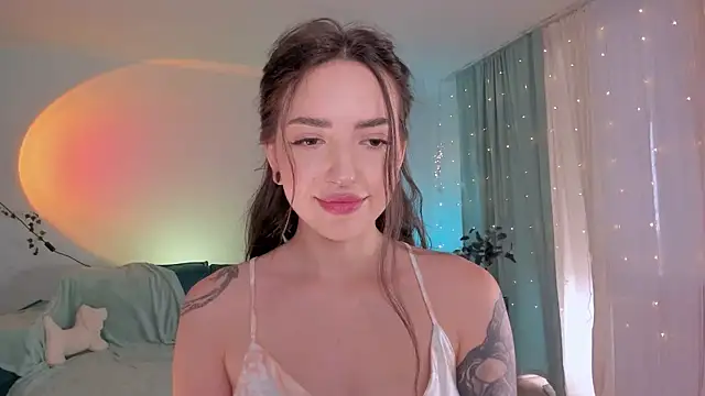 Oh My Dianee online show from 07-08-26, 07:09