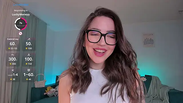 Oh My Dianee online show from 03-28-26, 10:27