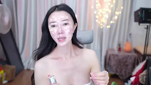 nono babyy online show from 12-21-25, 01:41