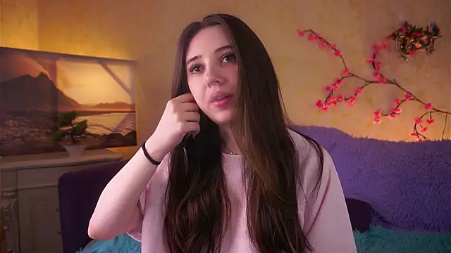 GillianDowdey online show from 04-15-26, 03:34