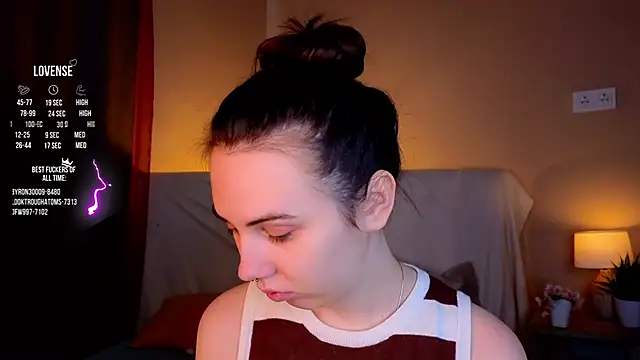 GillianDowdey online show from 10-14-25, 02:56