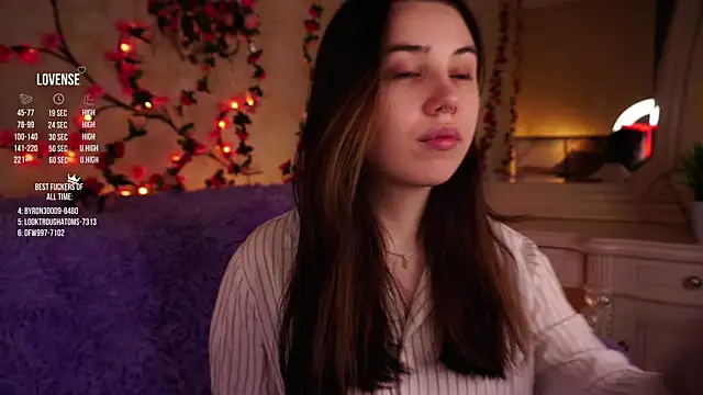 GillianDowdey online show from 10-30-25, 02:43