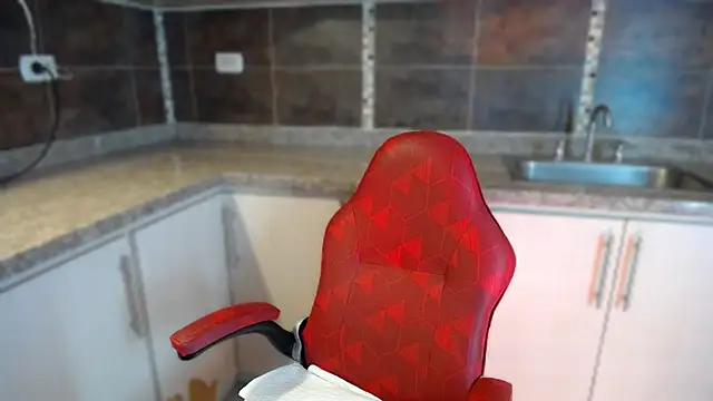 anna alvarez online show from 10-27-25, 12:28