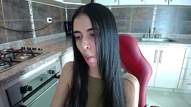 Snapshot of anna_alvarez chatting on 02-22-25, 10:51 anna alvarez online show from 02-22-25, 10:51