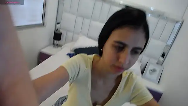 anna alvarez online show from 03-11-26, 11:37