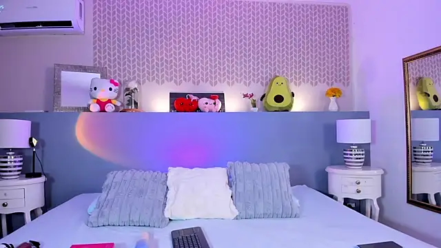 CheryelFox online show from 03-27-26, 10:43