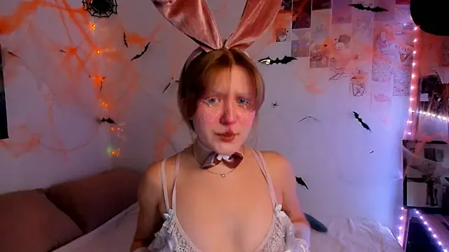 Snapshot of leazy_peazy chatting on 10-30-25, 06:44 leazy peazy online show from 10-30-25, 06:44