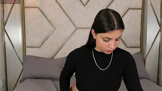 VickyBuunny online show from 09-29-25, 02:01