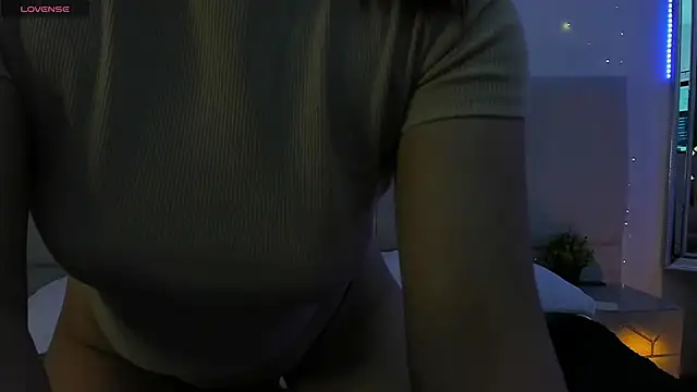 VickyBuunny online show from 02-24-25, 03:42