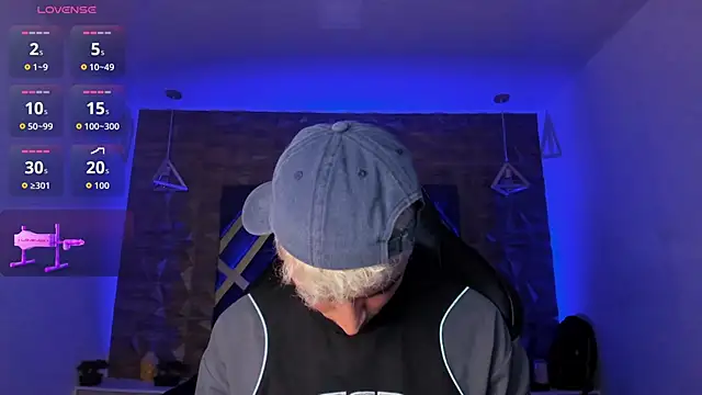 Ian Castillo  online show from 02-13-26, 11:32