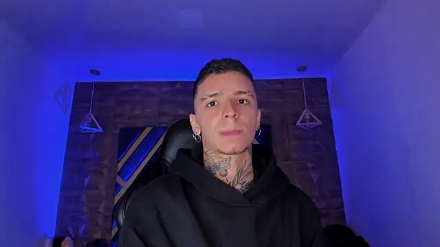 Ian Castillo  online show from 04-14-26, 11:26