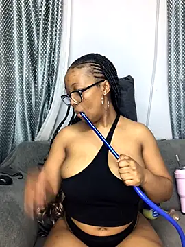 Snapshot of SZA_Doja chatting on 09-29-25, 07:52 SZA Doja online show from 09-29-25, 07:52