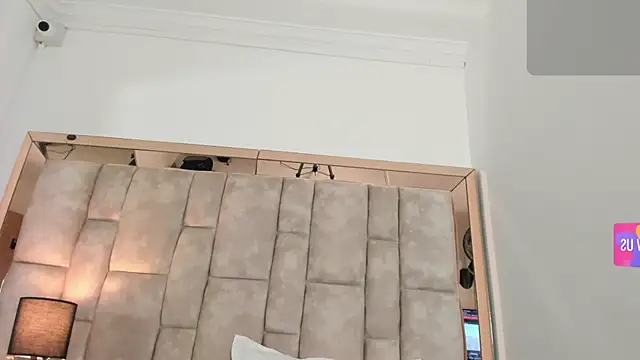 Oliviaa Evans online show from 03-18-25, 03:45