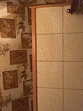 Tonybaloney1972 online show from 10-24-25, 01:15