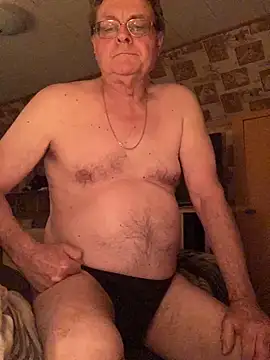 Tonybaloney1972 online show from 01-04-25, 03:50