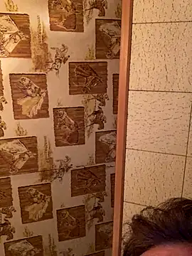 Tonybaloney1972 online show from 12-17-25, 02:49