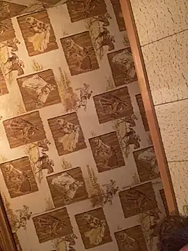 Tonybaloney1972 online show from 12-20-24, 05:04