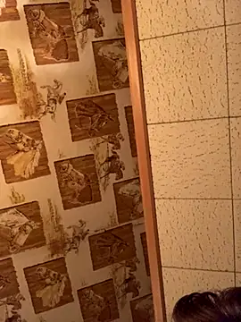 Tonybaloney1972 online show from 09-18-25, 03:53