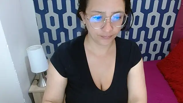 Snapshot of sarax_ximena chatting on 10-11-25, 06:03 sarax ximena online show from 10-11-25, 06:03
