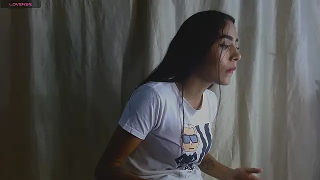 Snapshot of AntonellaAndNoah chatting on 12-05-24, 12:58 AntonellaAndNoah online show from 12-05-24, 12:58