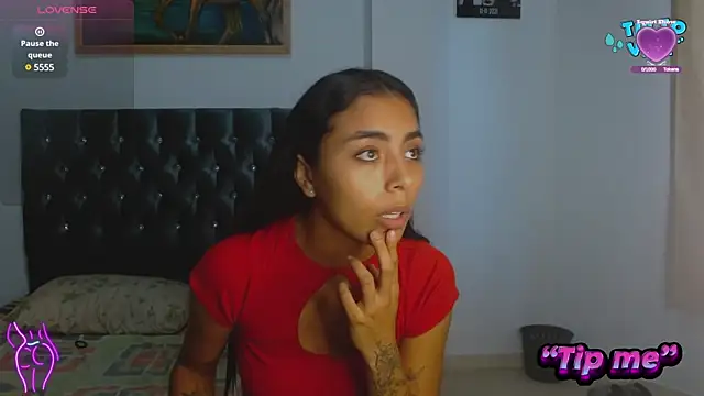 Snapshot of AntonellaAndNoah chatting on 12-05-24, 10:06 AntonellaAndNoah online show from 12-05-24, 10:06