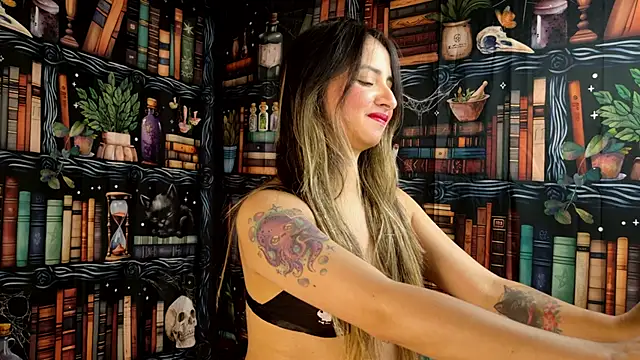 julietta   jackson online show from 11-14-25, 07:28