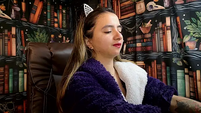 julietta   jackson online show from 03-05-25, 08:10