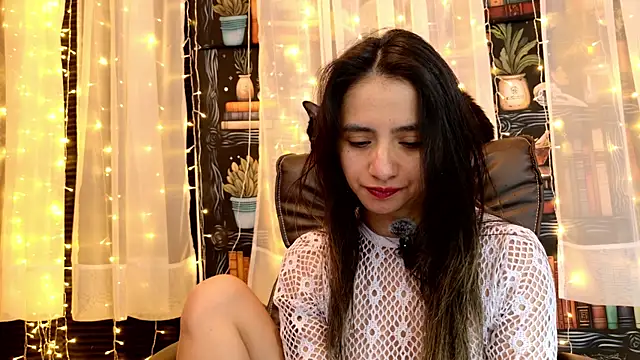 julietta   jackson online show from 07-21-26, 09:49