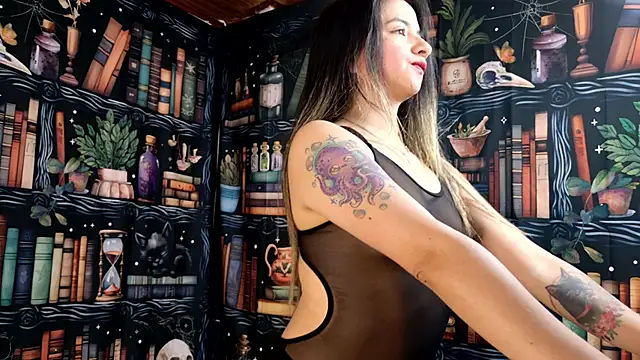 julietta   jackson online show from 03-24-26, 05:35