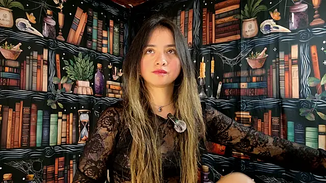 Snapshot of julietta___jackson chatting on 01-16-26, 09:52 julietta jackson online show from 01-16-26, 09:52