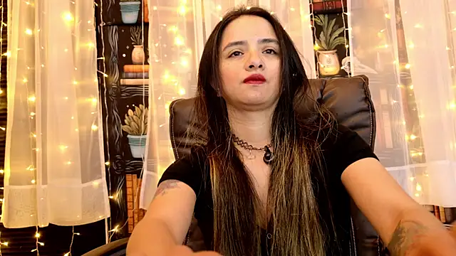 julietta   jackson online show from 07-09-26, 09:14