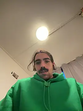 wolfwhite95 online show from 01-09-26, 03:19