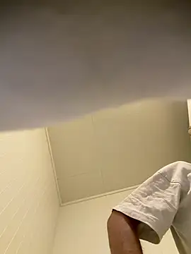 wolfwhite95 online show from 03-17-26, 06:16