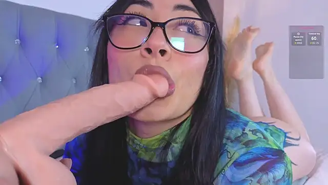 aprildreams19 online show from 01-14-26, 01:04