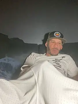 Snapshot of Chico_Bellaco chatting on 05-19-26, 01:56 Chico Bellaco online show from 05-19-26, 01:56