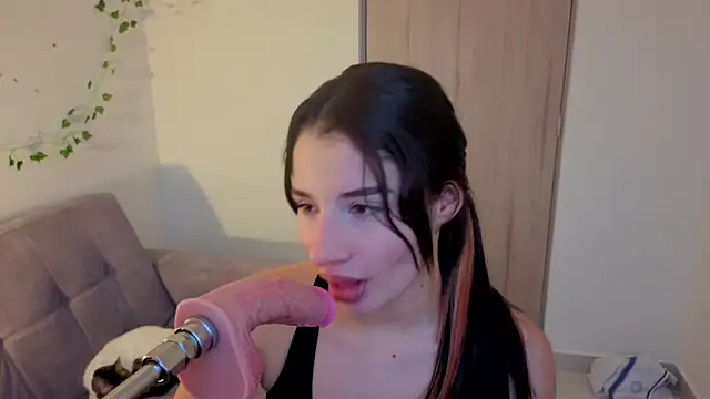 Mia adams66 online show from 01-13-26, 10:46